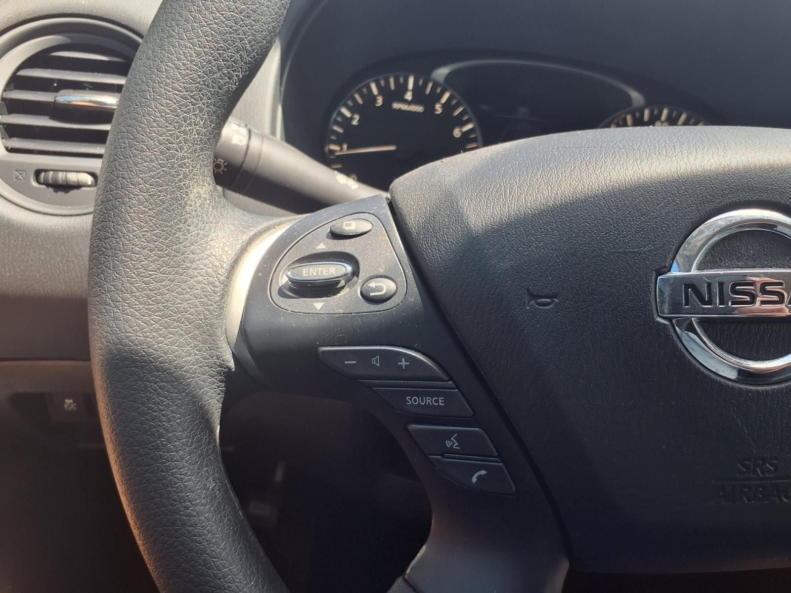 2020 Nissan Pathfinder S