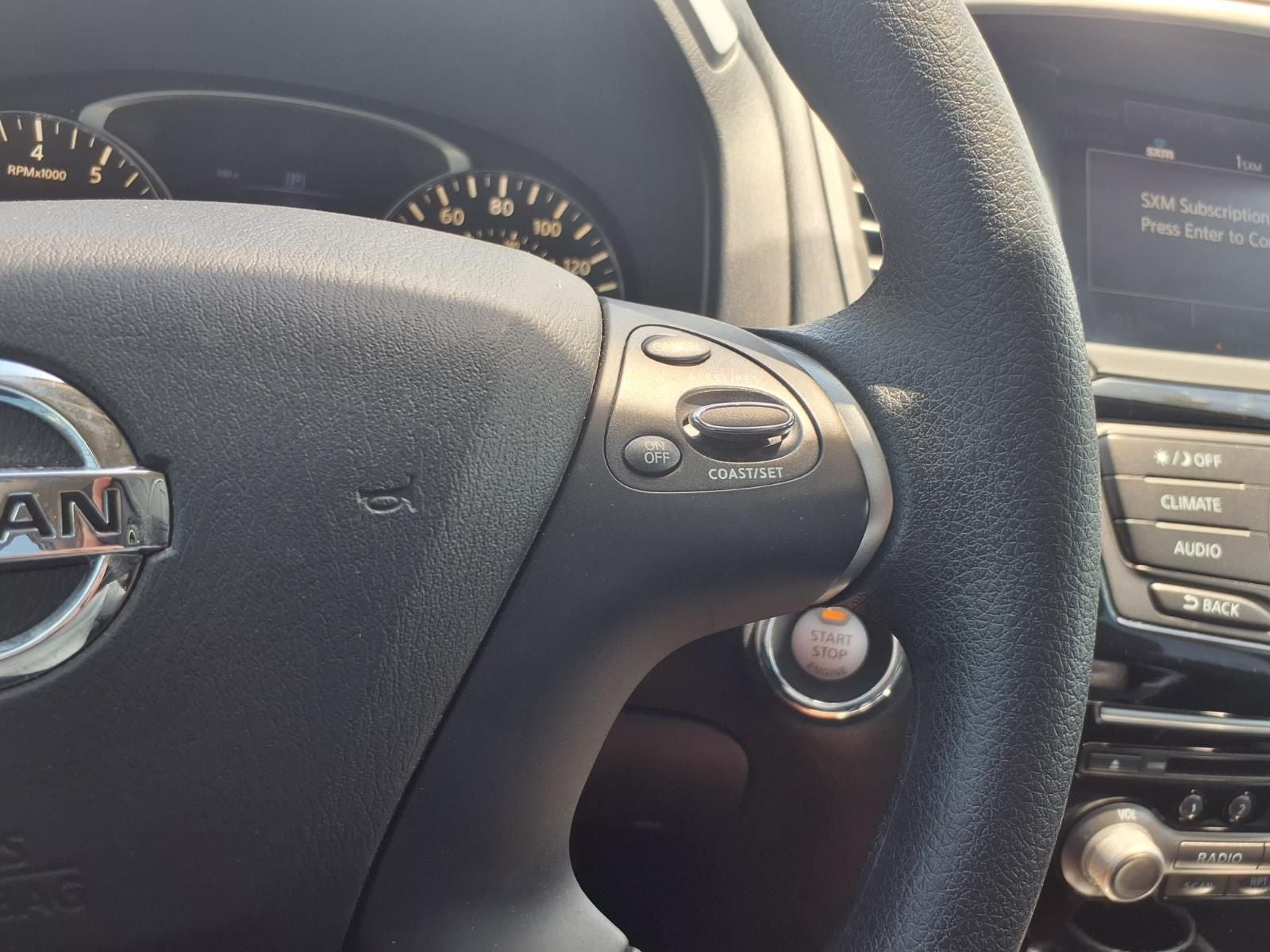 2020 Nissan Pathfinder S