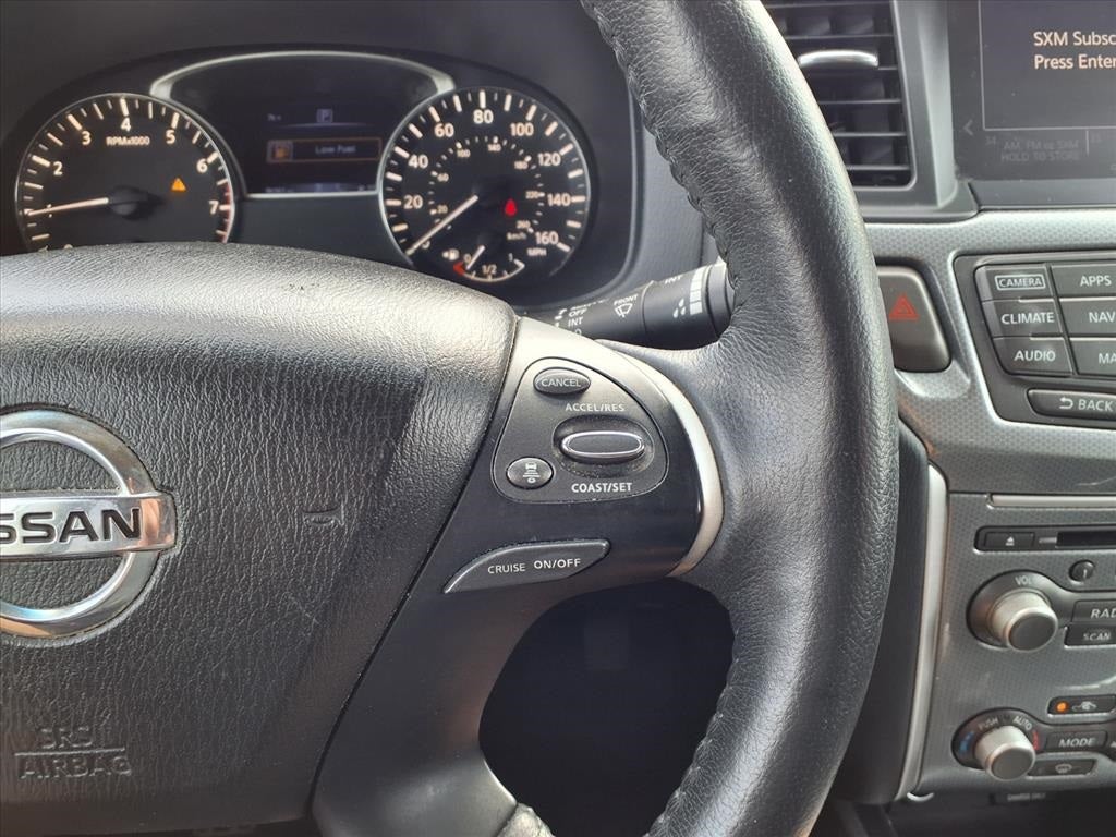 2020 Nissan Pathfinder SL