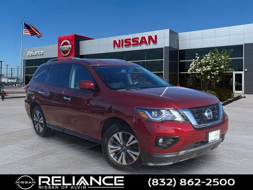 2017 Nissan Pathfinder SV