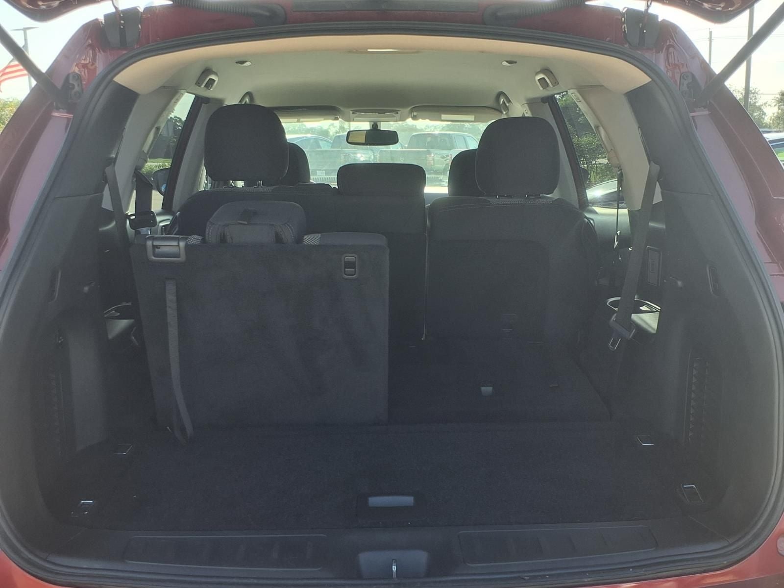 2017 Nissan Pathfinder SV