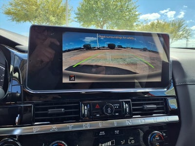 2026 Nissan Pathfinder SV