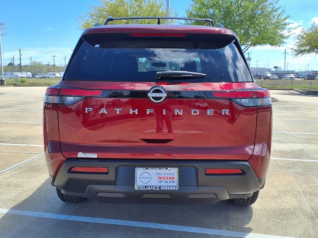 2026 Nissan Pathfinder SV