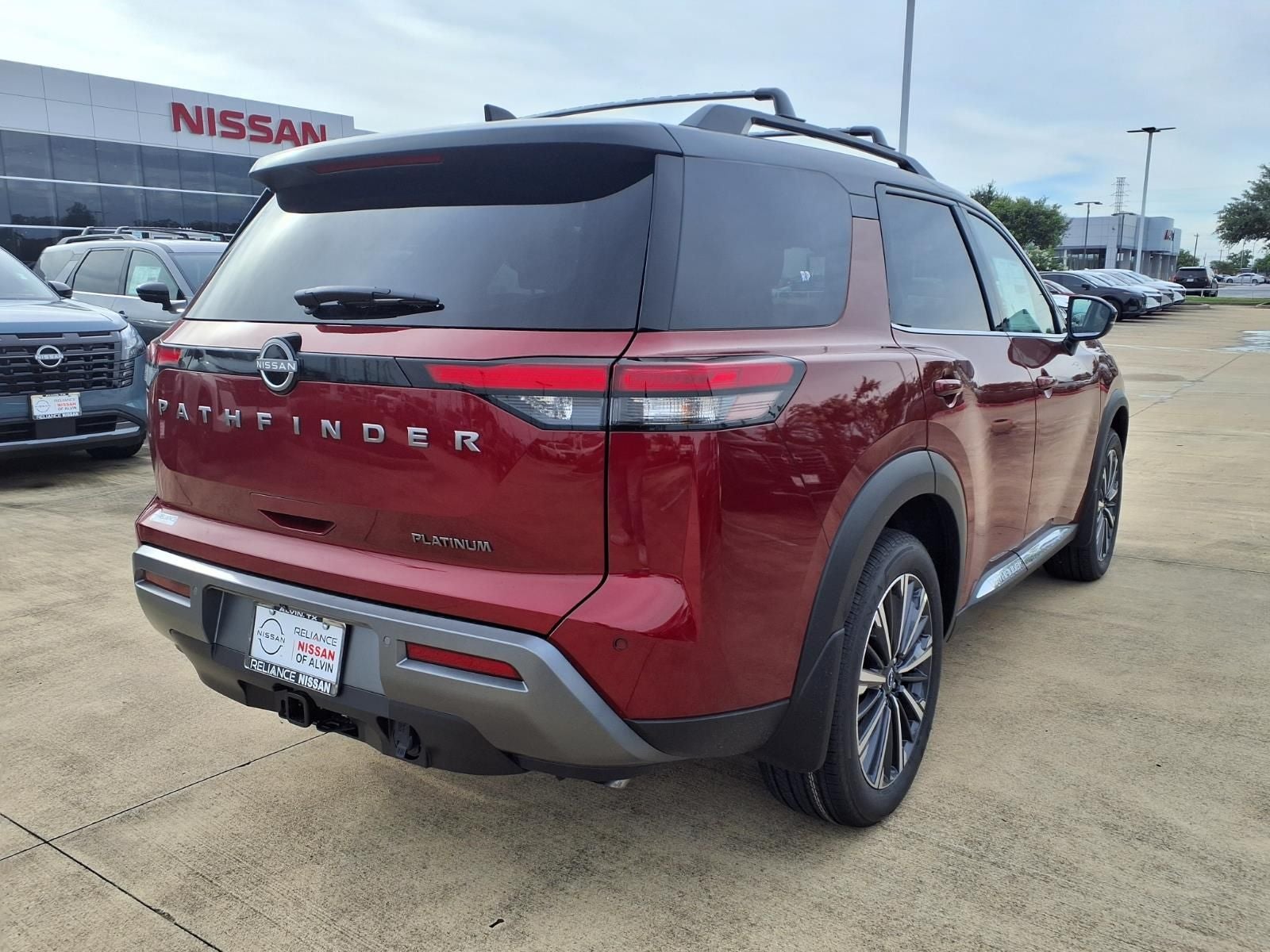 2026 Nissan Pathfinder Platinum