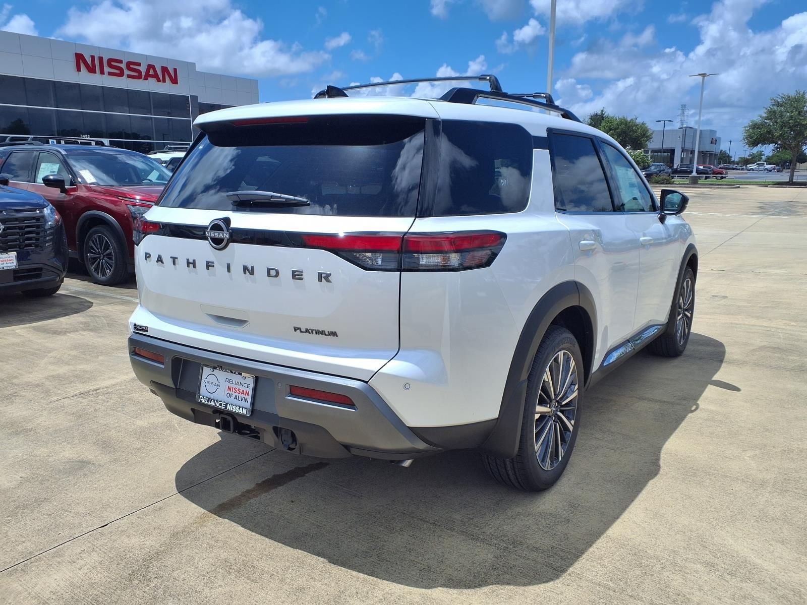 2026 Nissan Pathfinder Platinum