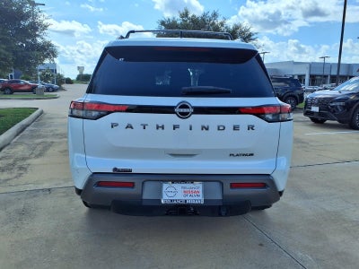 2026 Nissan Pathfinder Platinum