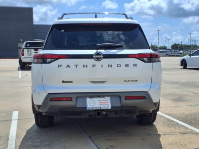 2026 Nissan Pathfinder Platinum