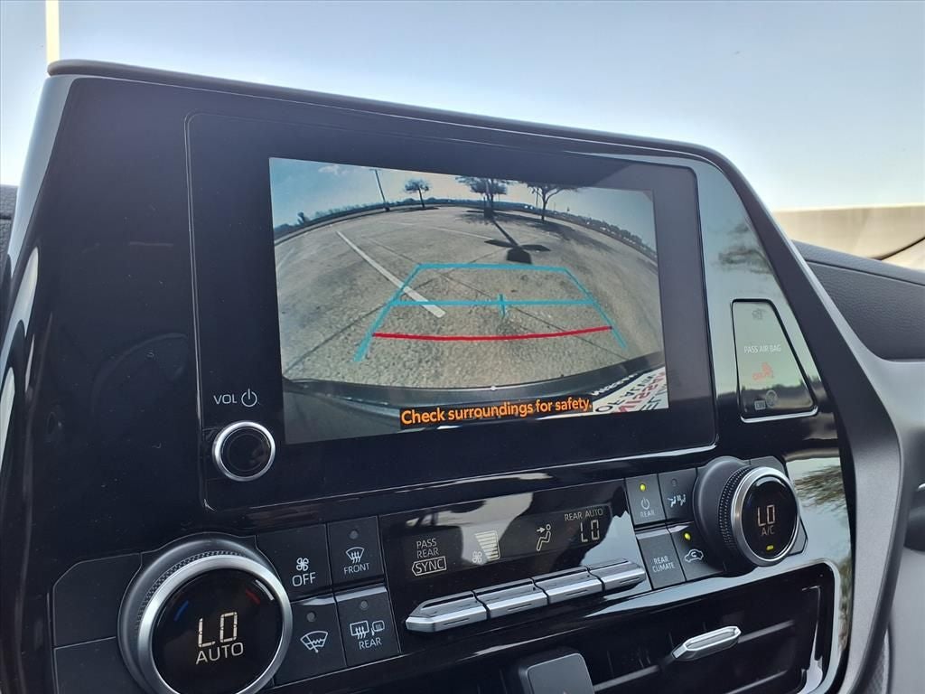 2023 Toyota Highlander L