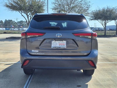 2023 Toyota Highlander L