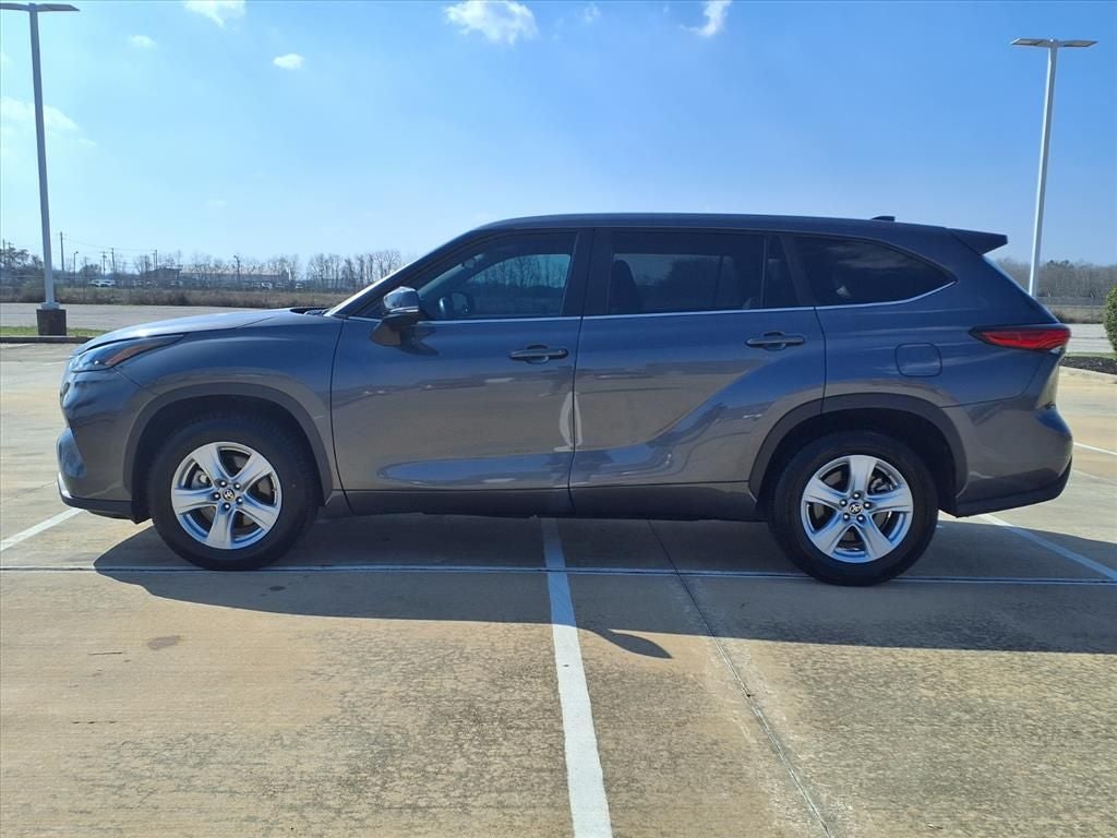2023 Toyota Highlander L