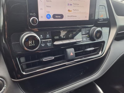 2023 Toyota Highlander LE