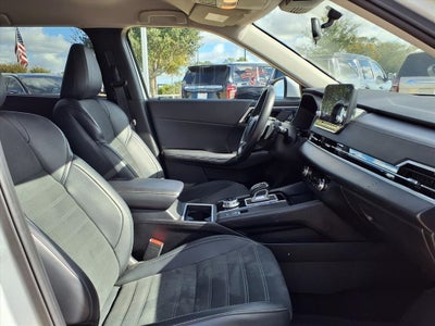 2024 Mitsubishi Outlander SE