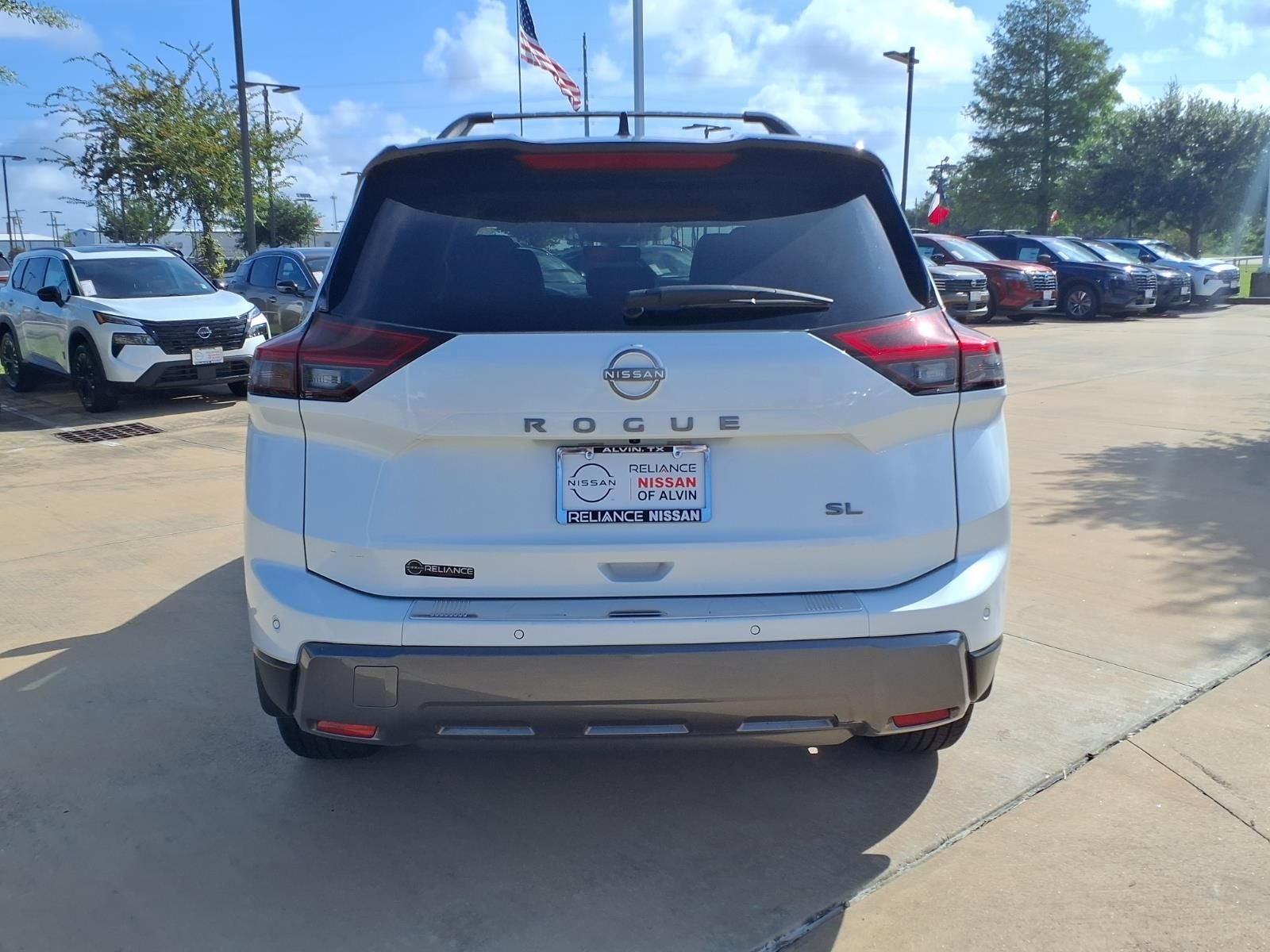 2024 Nissan Rogue SL