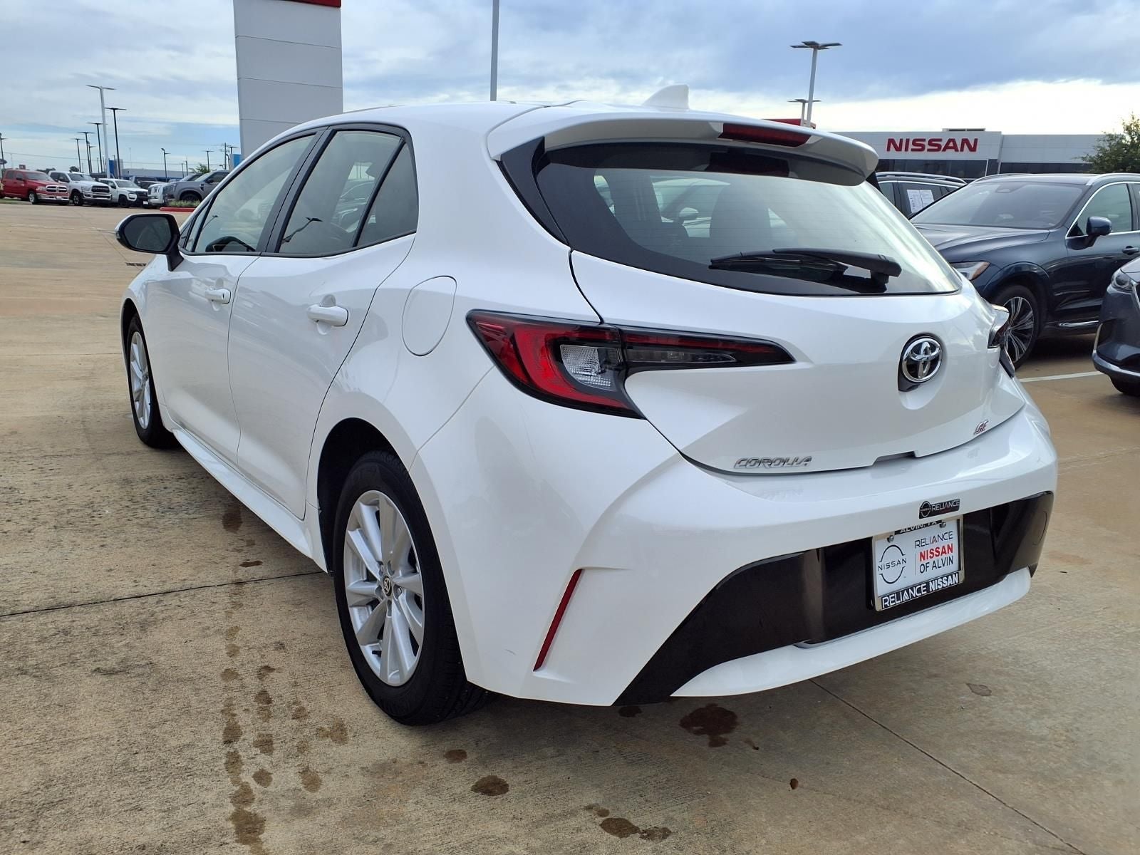 2025 Toyota Corolla Hatchback SE
