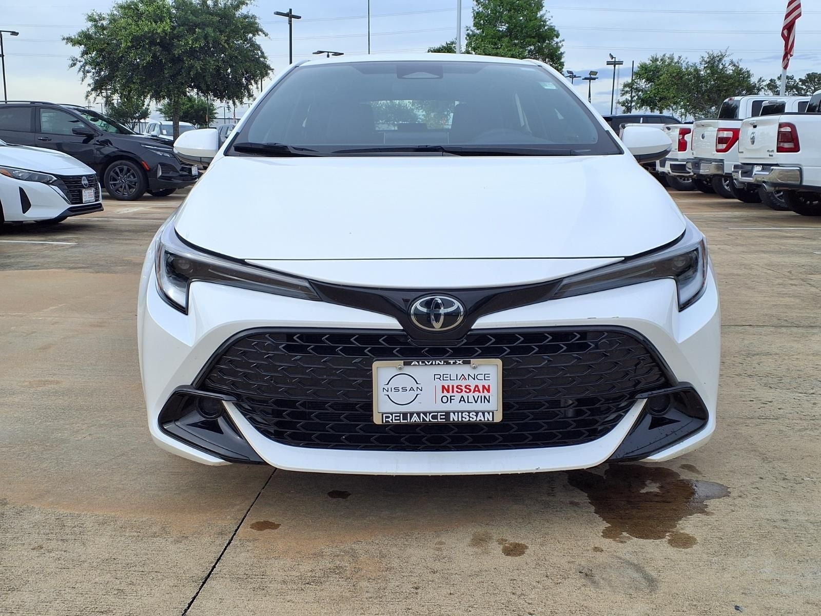 2025 Toyota Corolla Hatchback SE