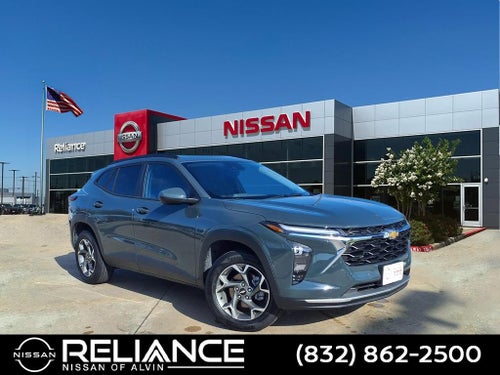 2025 Chevrolet Trax LT