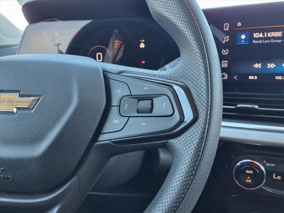 2025 Chevrolet Trax LT