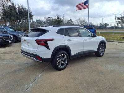 2025 Chevrolet Trax LT