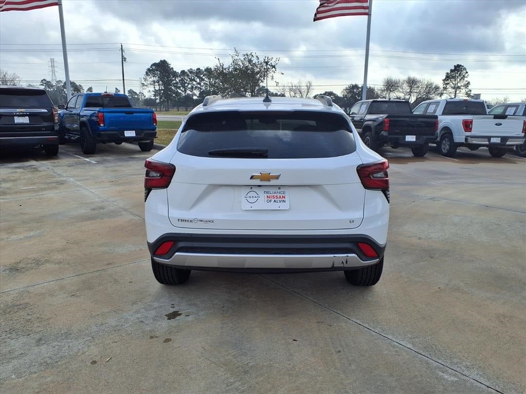 2025 Chevrolet Trax LT