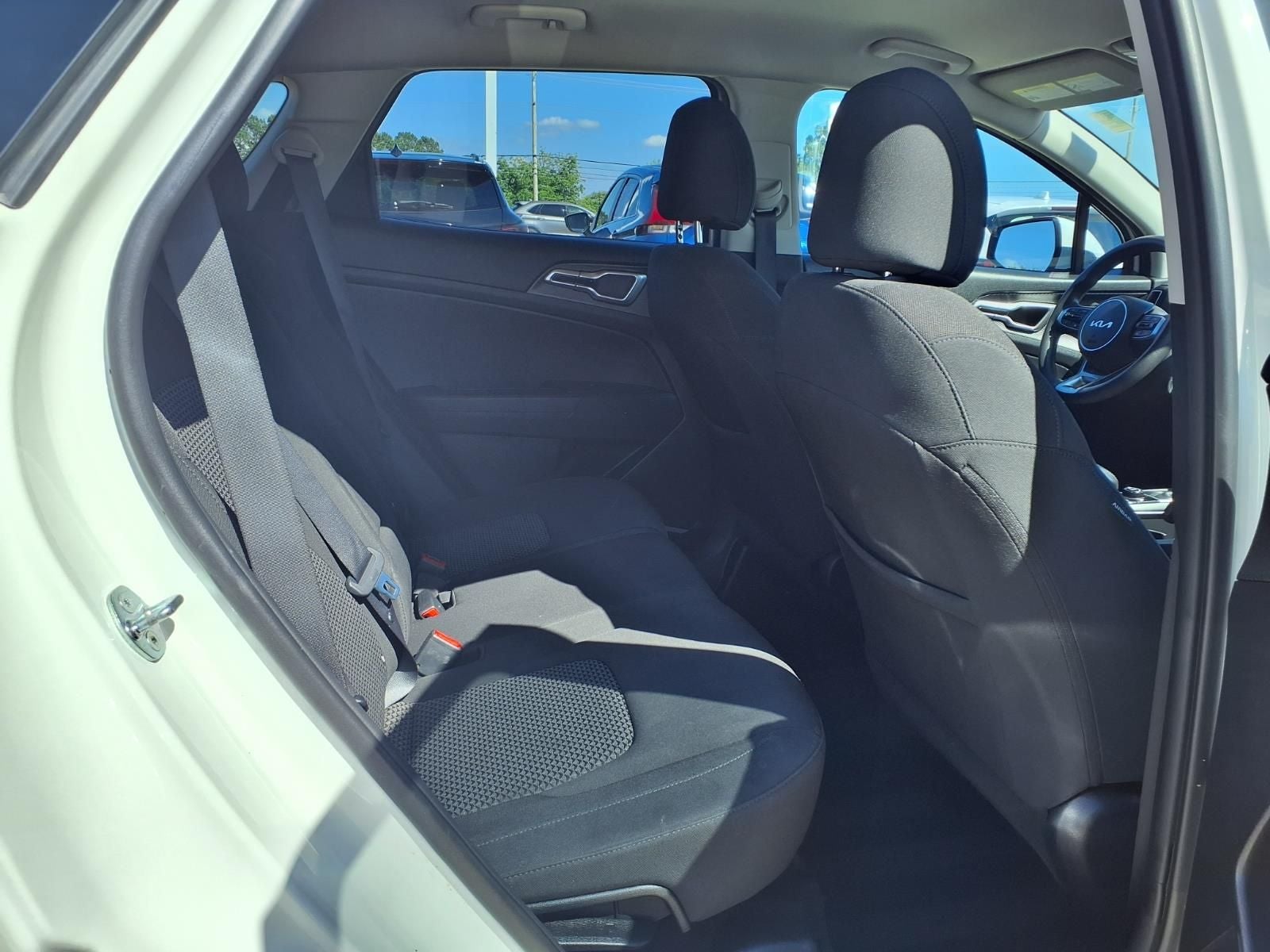 2023 Kia Sportage LX