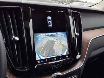2023 Volvo XC60 B5 Plus Bright Theme