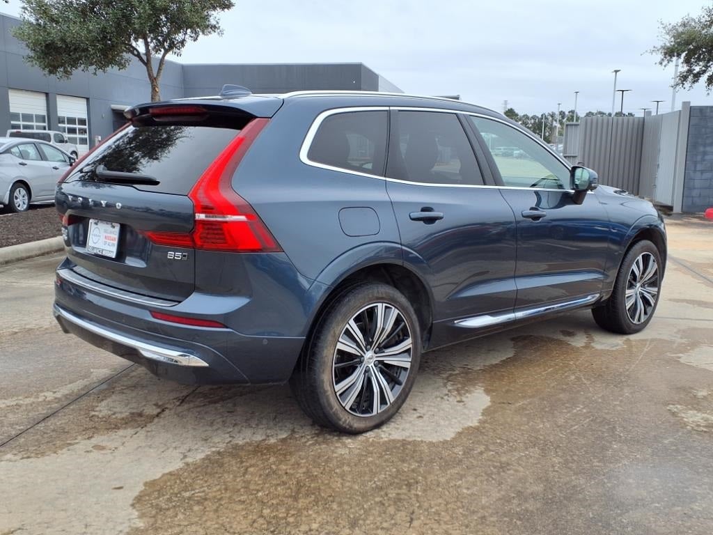 2023 Volvo XC60 B5 Plus Bright Theme