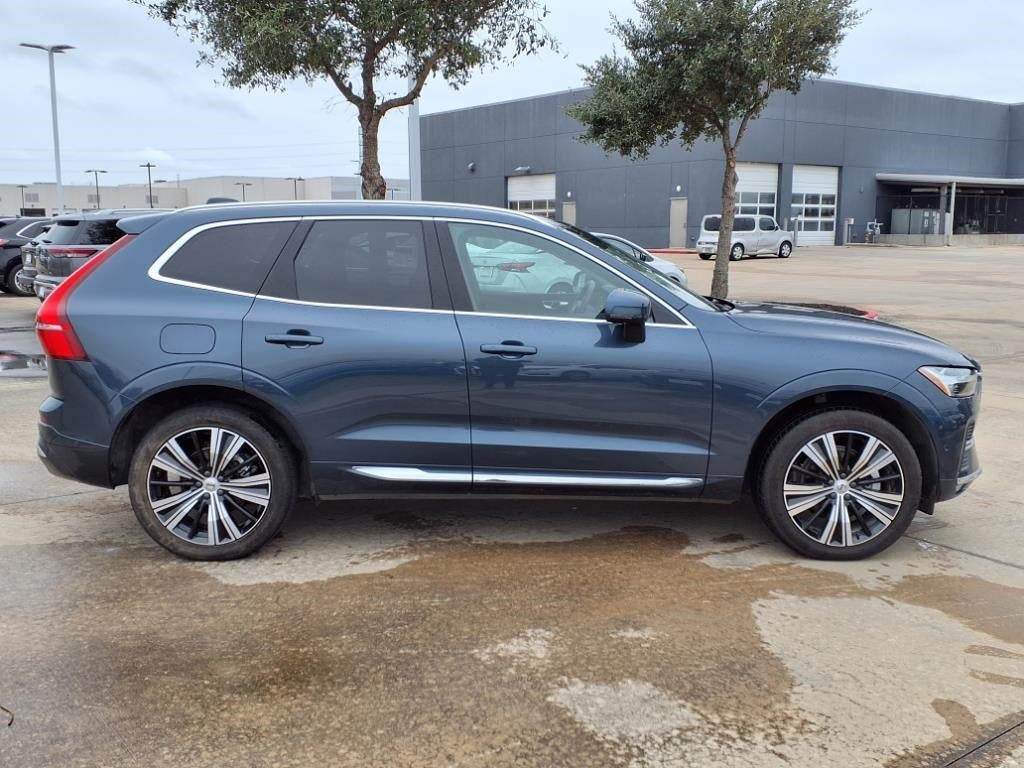 2023 Volvo XC60 B5 Plus Bright Theme