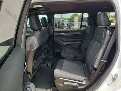 2026 Jeep Grand Cherokee L Laredo