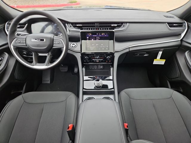 2026 Jeep Grand Cherokee L Laredo