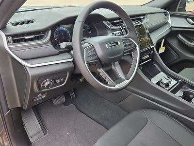 2026 Jeep Grand Cherokee L Laredo