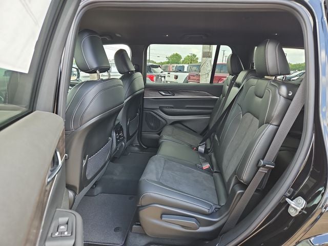 2026 Jeep Grand Cherokee L Altitude