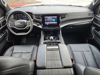 2023 Jeep Wagoneer L Series III