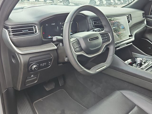 2023 Jeep Wagoneer L Series III