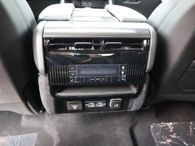 2024 Jeep Wagoneer Base