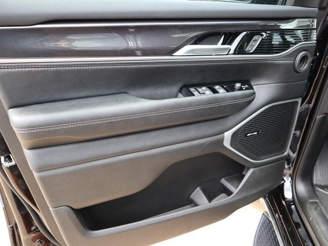 2024 Jeep Wagoneer Base