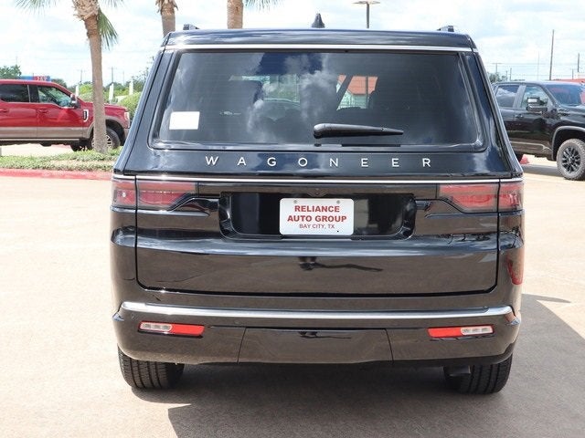 2024 Jeep Wagoneer Base