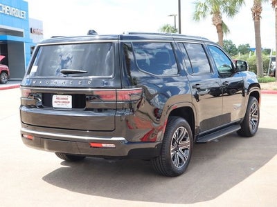 2024 Jeep Wagoneer Base