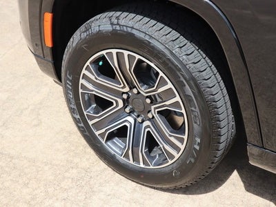 2024 Jeep Wagoneer Base