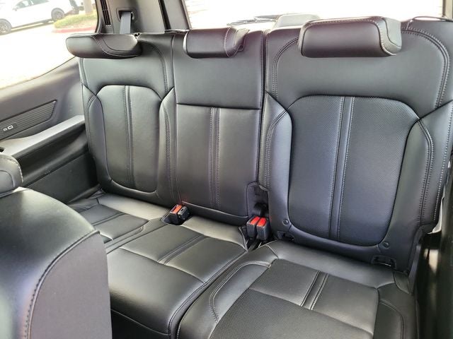 2024 Jeep Wagoneer Base