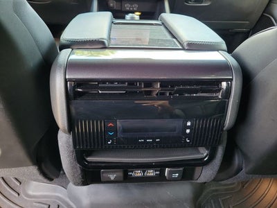 2024 Jeep Wagoneer Base