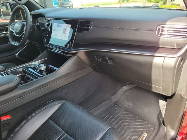 2024 Jeep Wagoneer Base