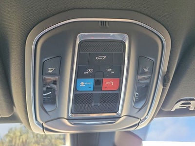 2024 Jeep Wagoneer Base