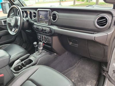 2022 Jeep Gladiator Overland