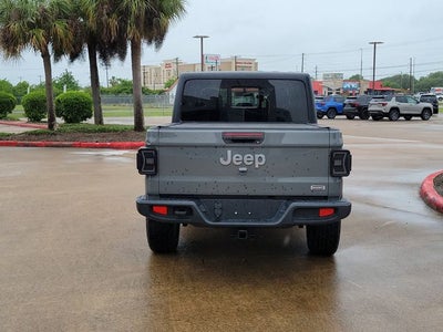 2022 Jeep Gladiator Overland