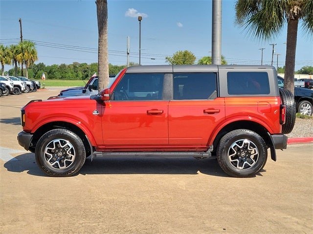 2024 Ford Bronco Outer Banks