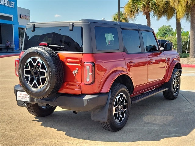 2024 Ford Bronco Outer Banks