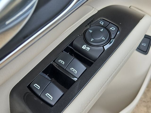 2026 Cadillac CT4 Luxury