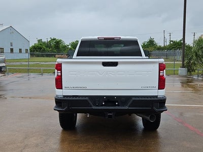 2026 Chevrolet Silverado 2500HD Custom