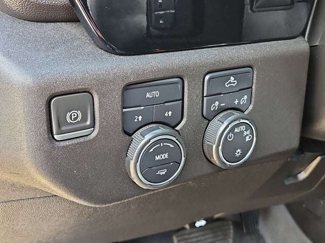 2023 Chevrolet Silverado 1500 LT LT1