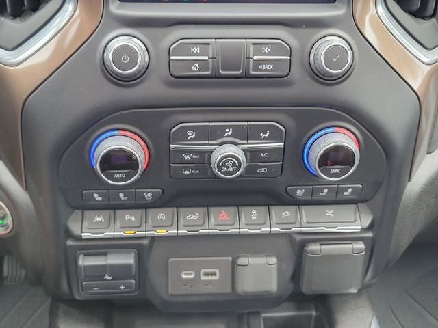 2022 Chevrolet Silverado 1500 LTD High Country